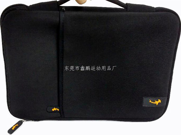 教你如何选择电脑包厂家